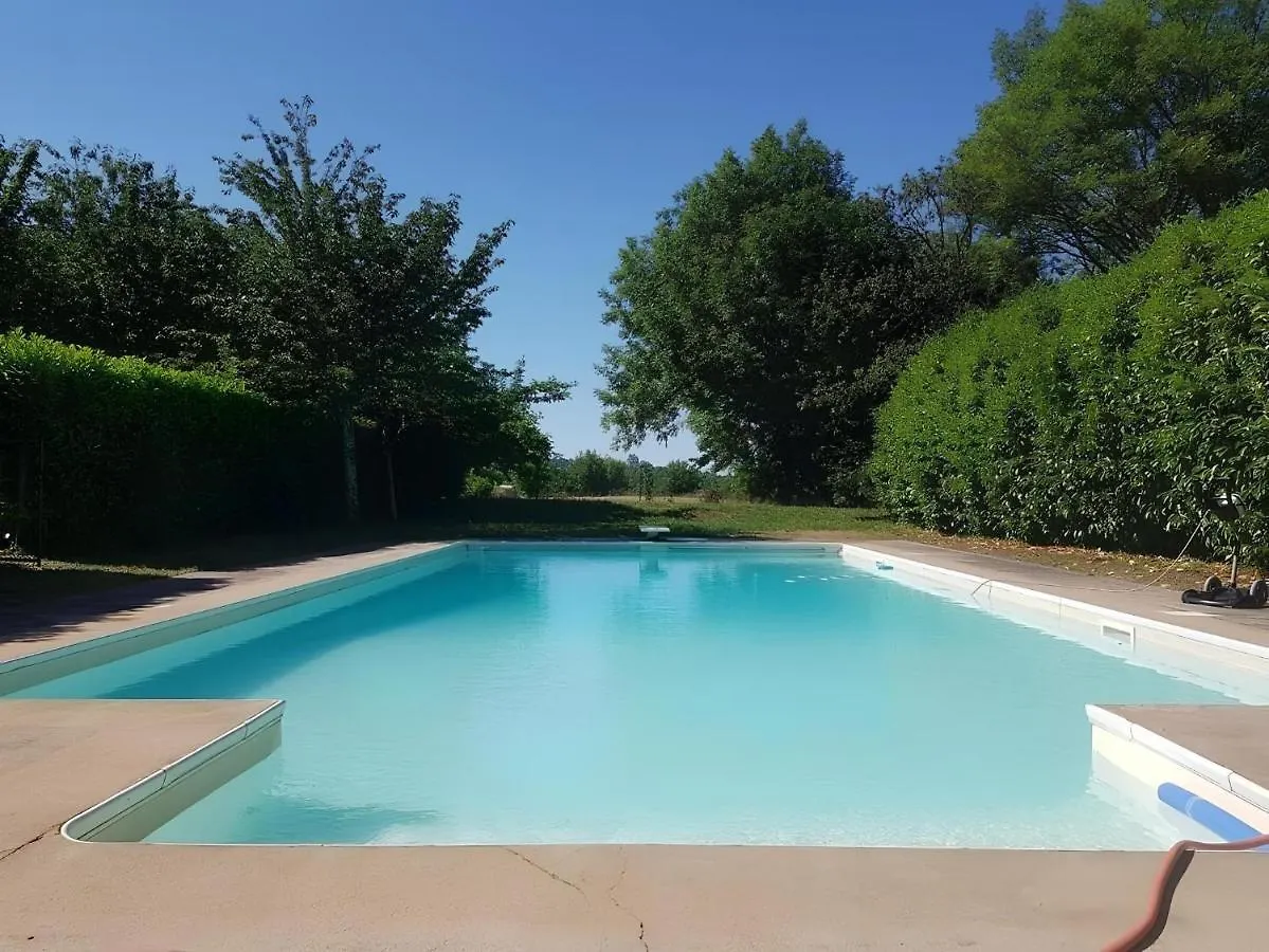 Bed and Breakfast La Coudonie Cressensac-Sarrazac 0*,  Франция